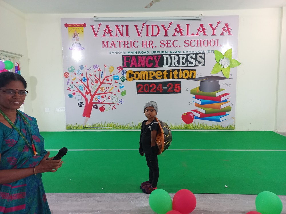 Fancy Dress Competition (UKG)- 2024-25